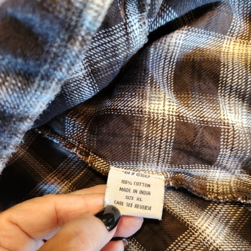 TULIP Brand Tunic.  SIZE XL   Black and White Flannel trimmed with Black Velvet - Picture 5 of 7
